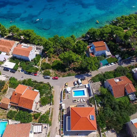 بيت للعطل House Sandra