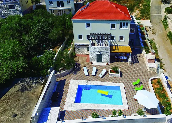 House Sandra