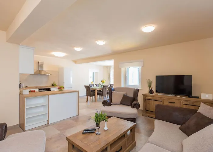 House Sandra Semesterbostad Lumbarda