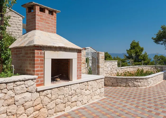 Semesterbostad House Sandra Lumbarda