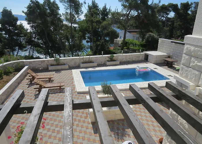 House Sandra Semesterbostad